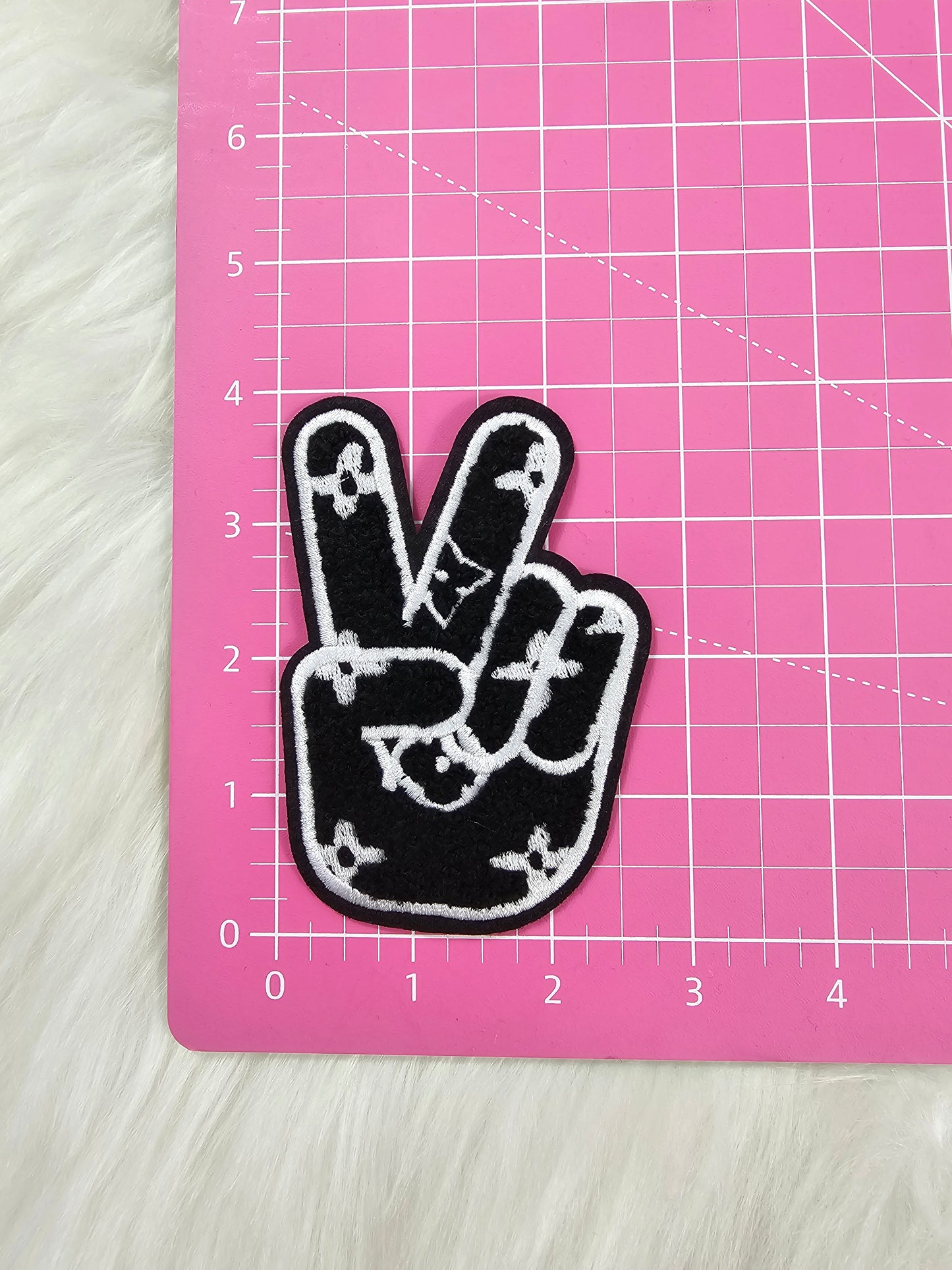 Black L V Preppy Peace Sign on White Felt Chenille Iron-on Patch
