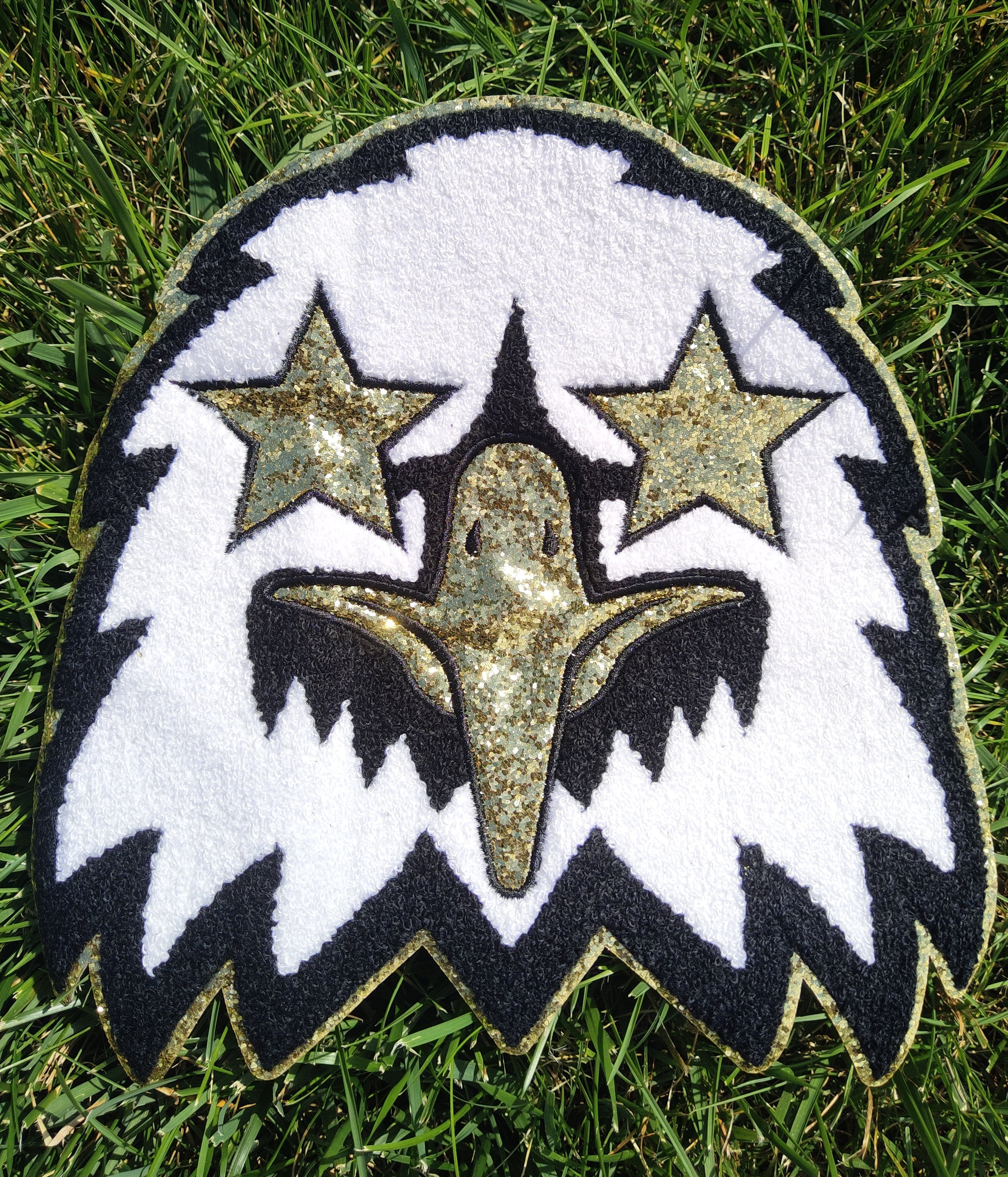 Preppy Black Eagle Mascot Large Chenille Iron-on Patch – Scratch Decor