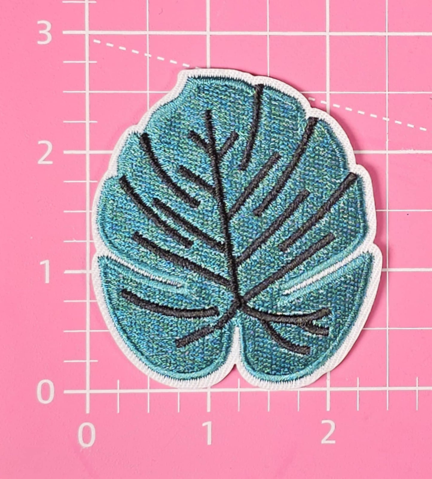 Monstera Leaf Tropical Palm Flower Embroidery Iron-on Patch