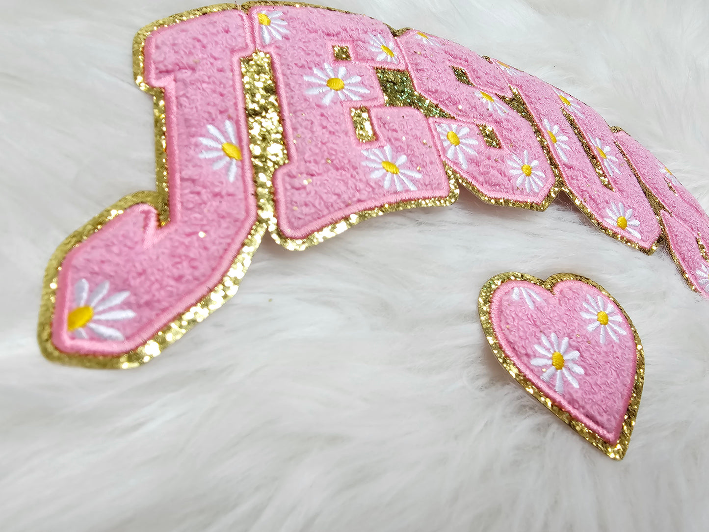 Pink JESUS with Daisy Flowers and Heart Chenille on Gold Glitter Iron-on Patch