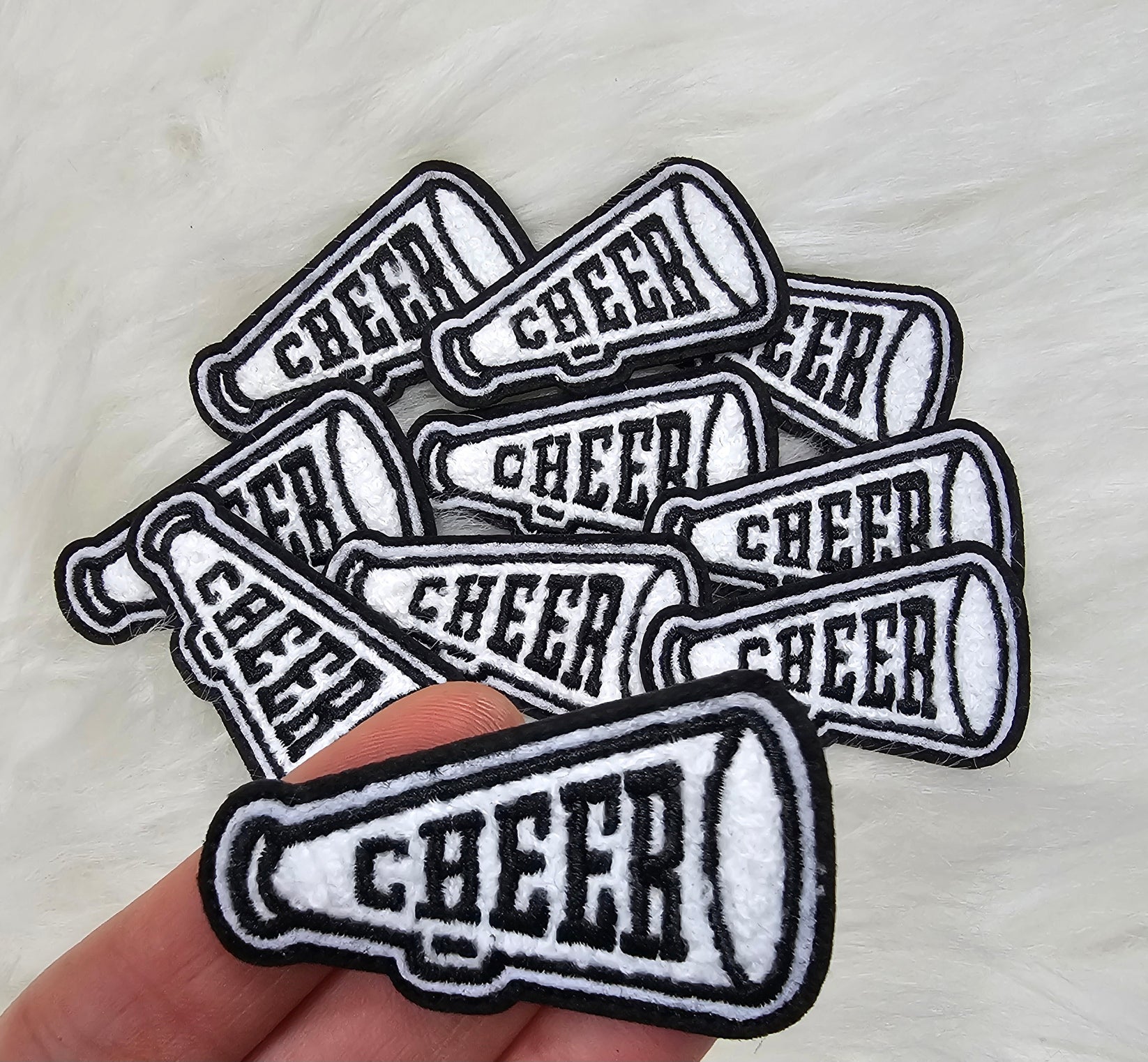 Small Cheer Embroidery Megaphone Iron On Patch Scratch Decor