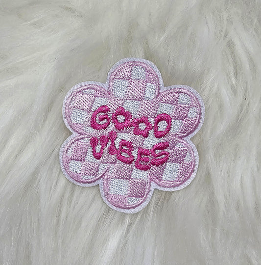 Retro Pink Checkered 'Good Vibes' Flower Embroidery Iron On Patch