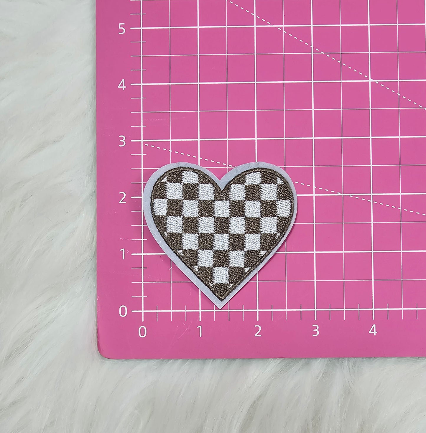 Checkered Heart Embroidery Iron On Patch