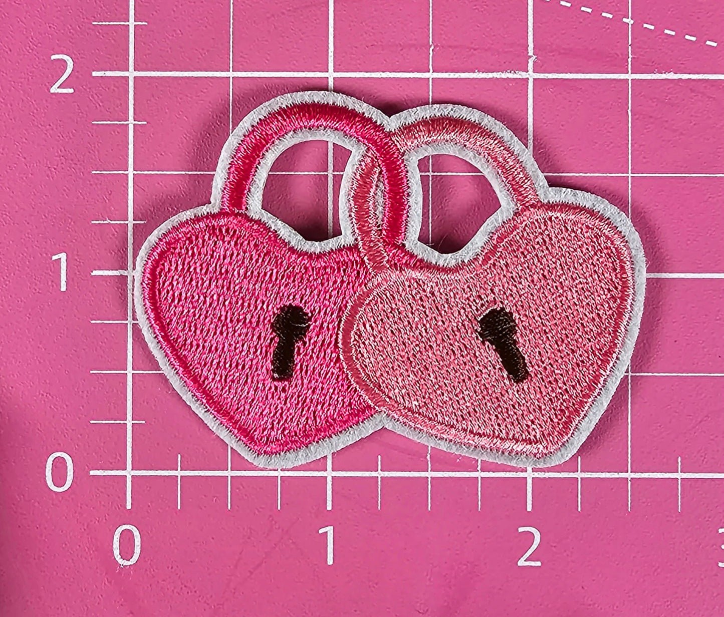 Heart Locks Pink Embroidery Iron On Patch