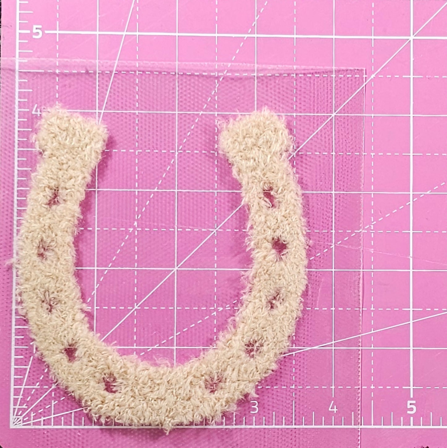 Lucky Horseshoe Derby Small Fluffy Fuzzy Transfer Patch