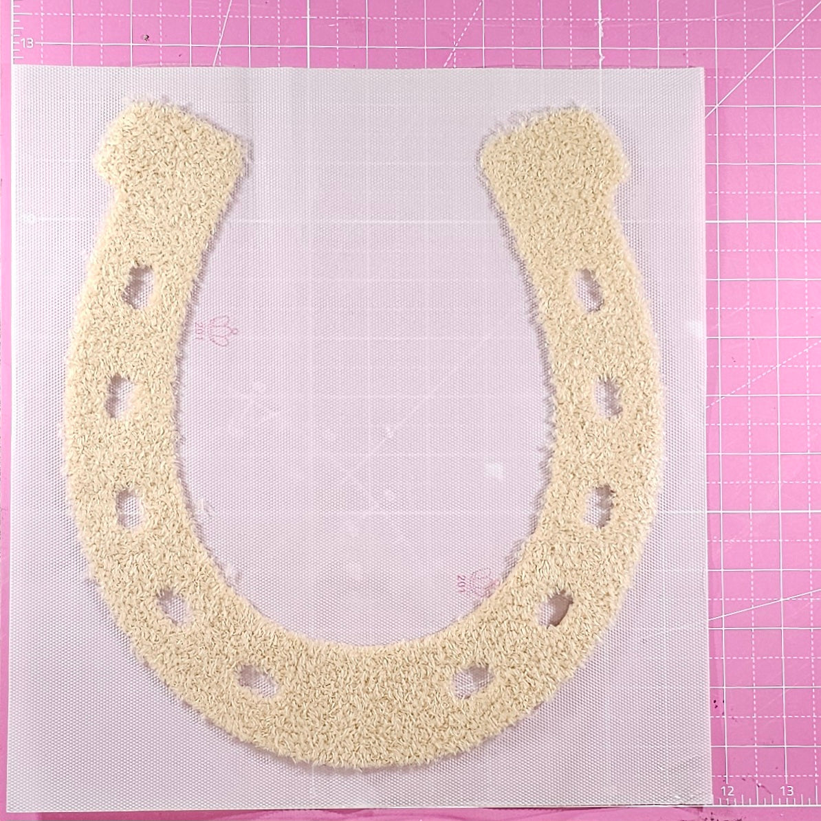 Lucky Horseshoe Derby Fluffy Fuzzy Transfer Patch