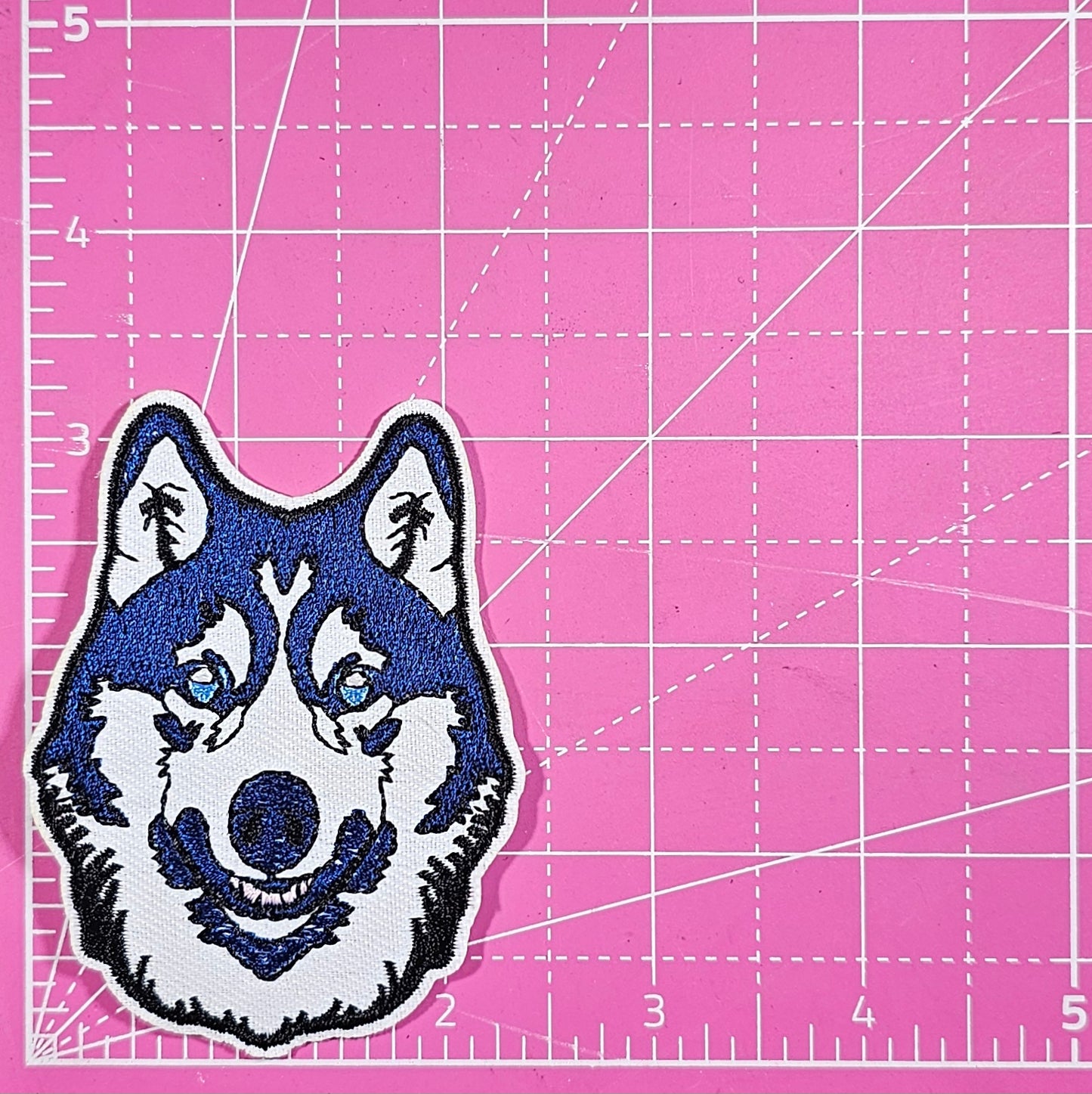Siberian Husky Dog Embroidery Iron On Patch