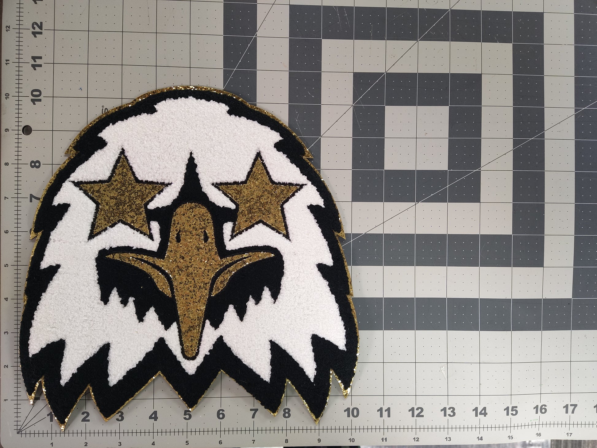Preppy Black Eagle Mascot Large Chenille Iron-on Patch – Scratch Decor